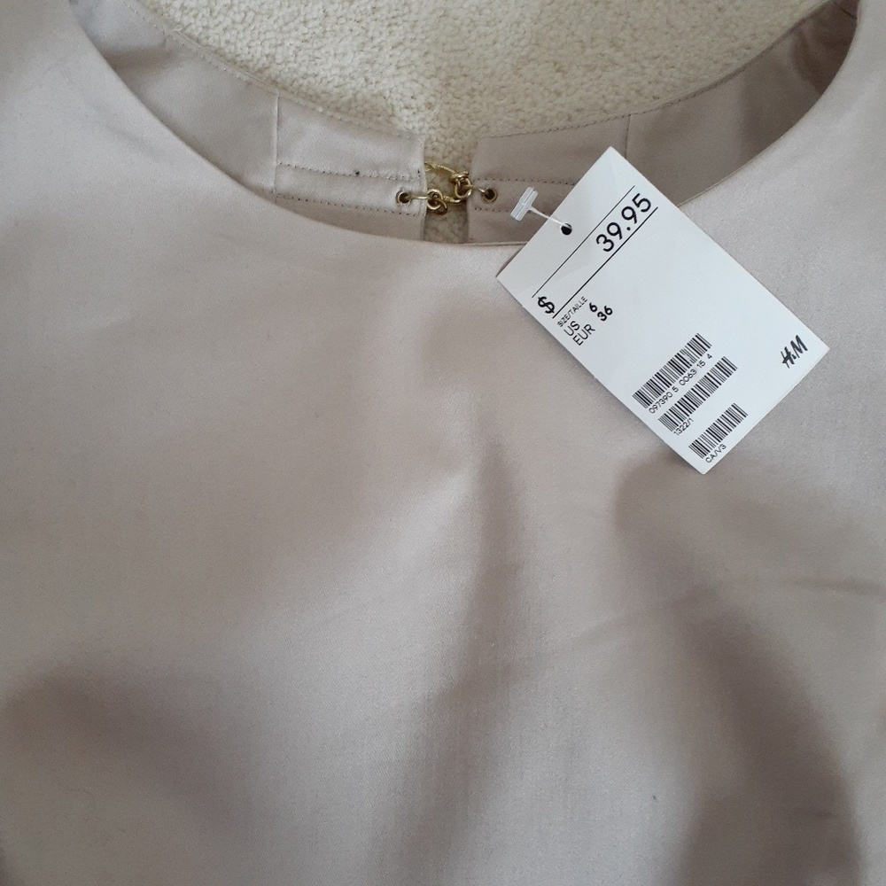 H&M Dress - Picture 6 of 6